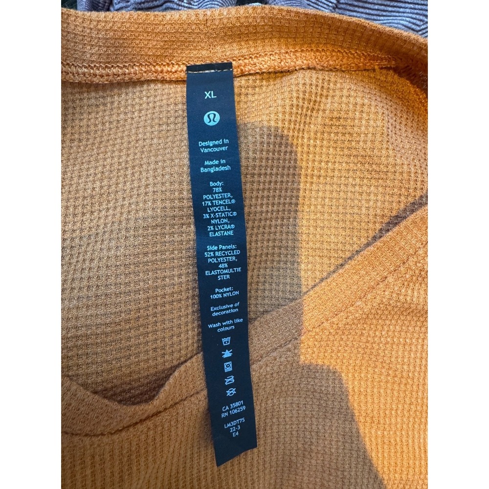 Lululemon Men's Short Sleeve Athletic Workout Yoga Shirt Top Mustard Yellow Sz L - Picture 4 of 4